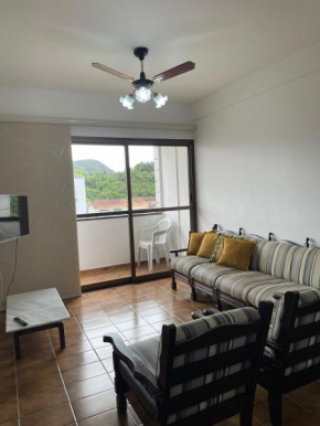 Apto Av caicaras Guarujá